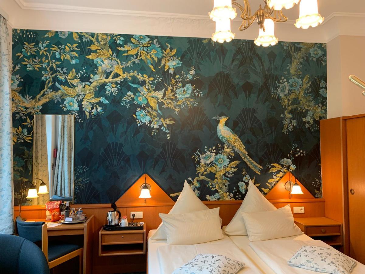 Hotel Seeufer Plön Екстериор снимка