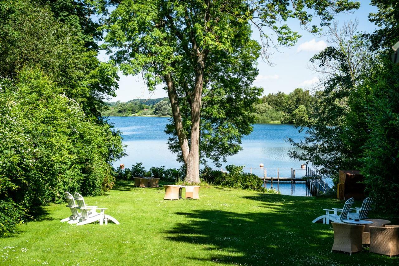 Hotel Seeufer Plön Екстериор снимка