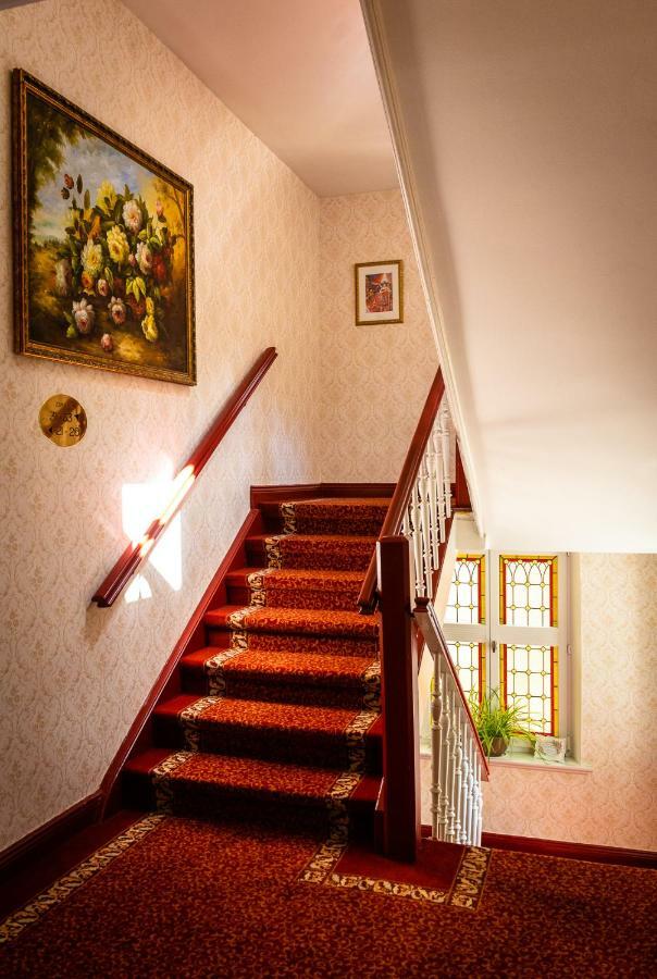 Hotel Seeufer Plön Екстериор снимка